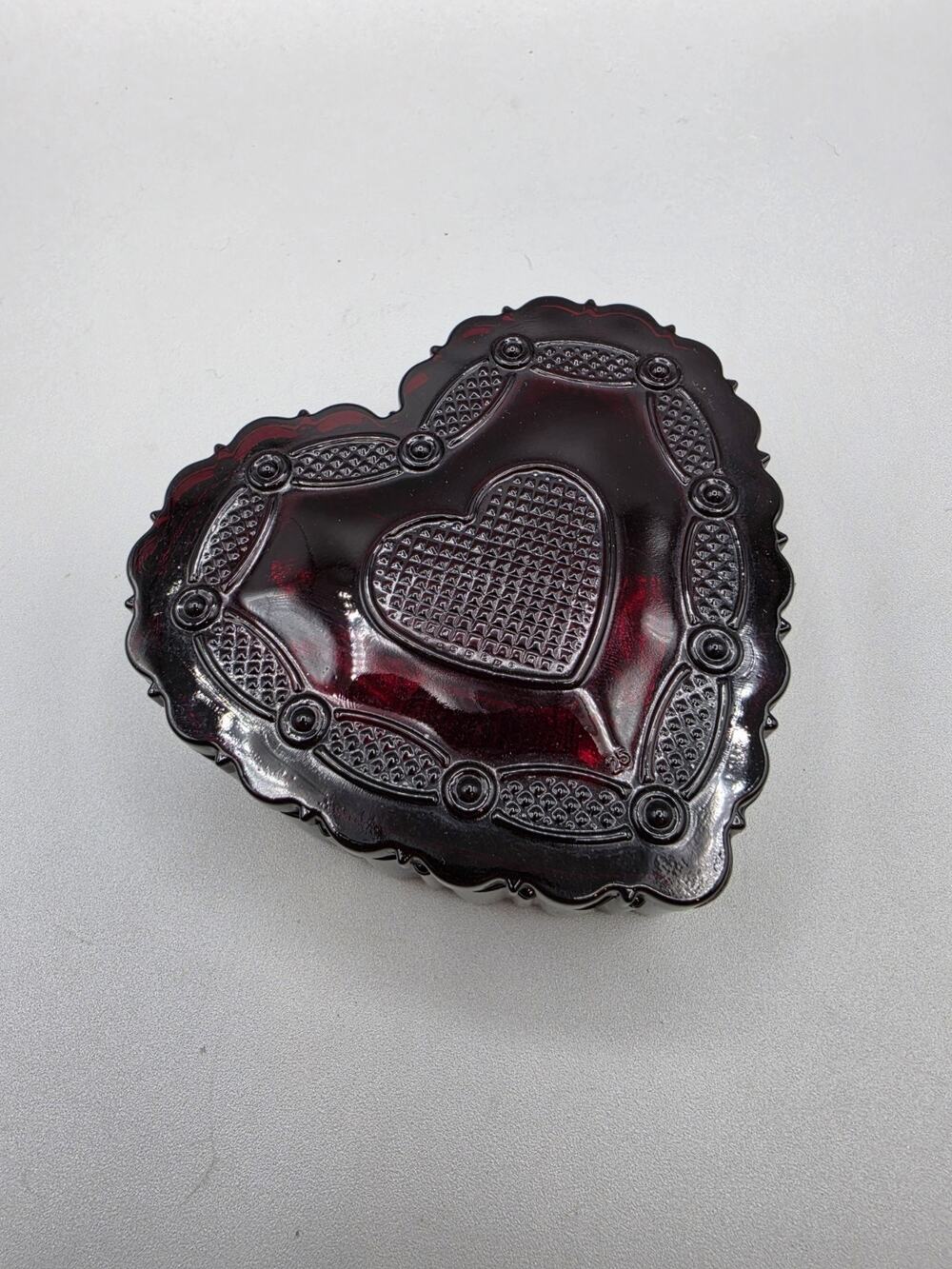 Vintage Avon Cape Cod Ruby Red Heart Shaped Trinket Dish
